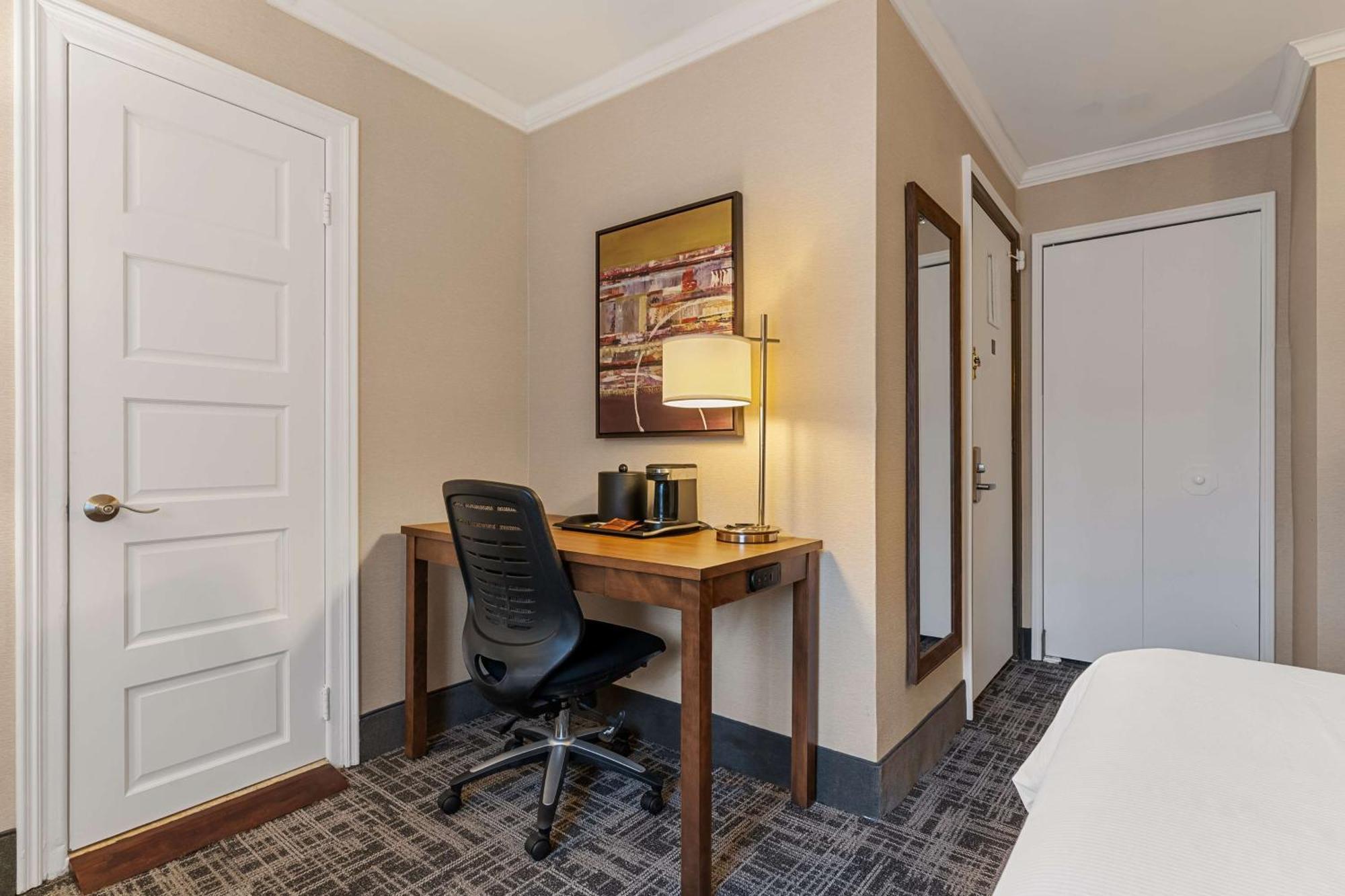 Best Western Ville-Marie Hotel & Suites Montréal Eksteriør billede
